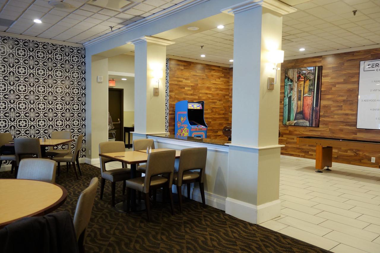 Radisson Hotel Brooklyn Center - thumb 6
