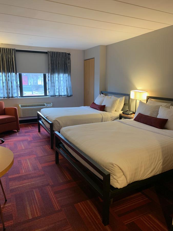 University Inn - thumb 3