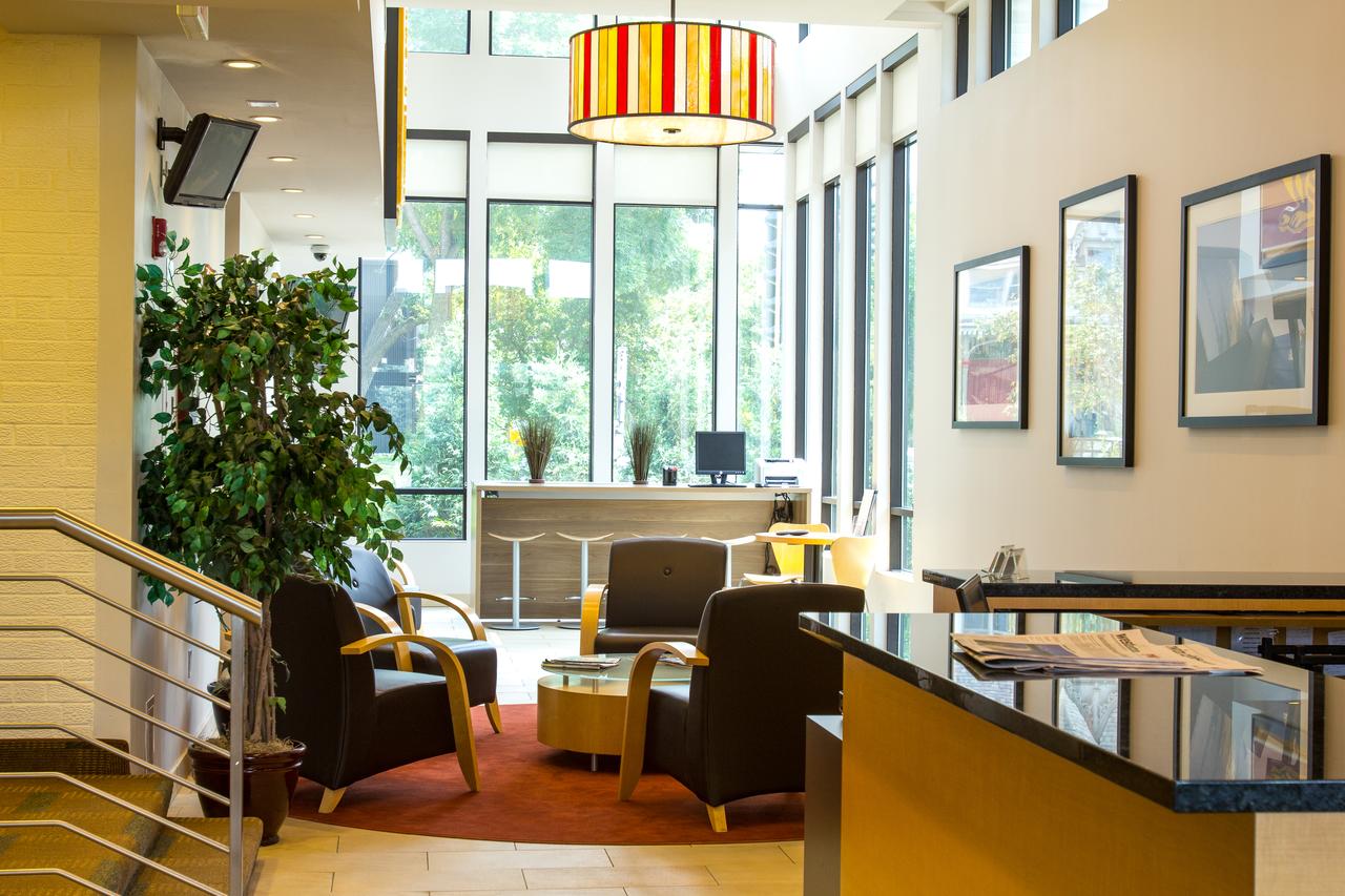 University Inn - thumb 17