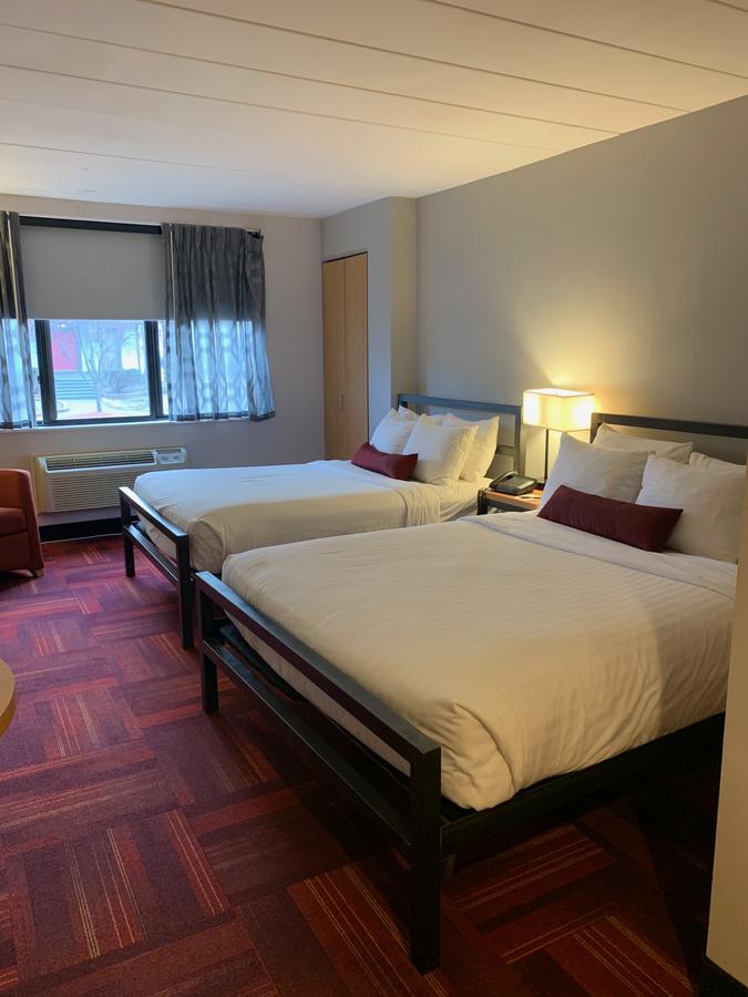 University Inn - thumb 11