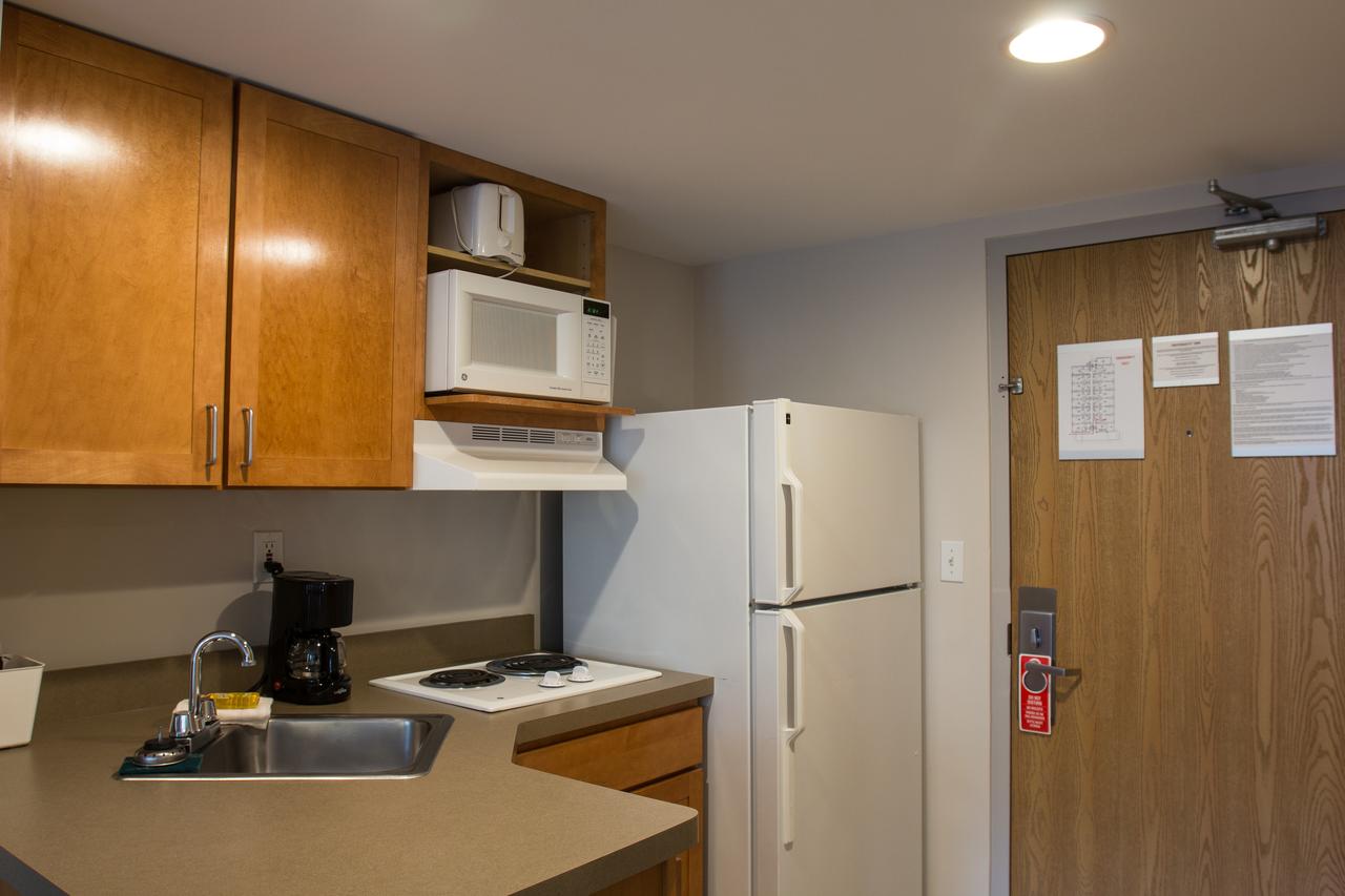 University Inn - thumb 24