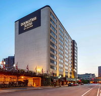 DoubleTree Suites by Hilton Minneapolis - Accommodation Los Angeles