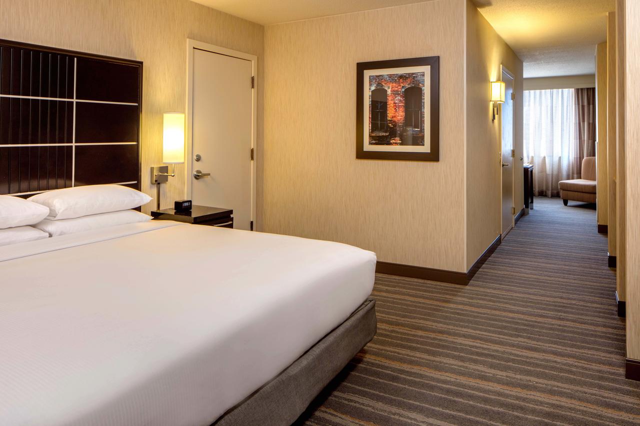 DoubleTree Suites By Hilton Minneapolis - thumb 30