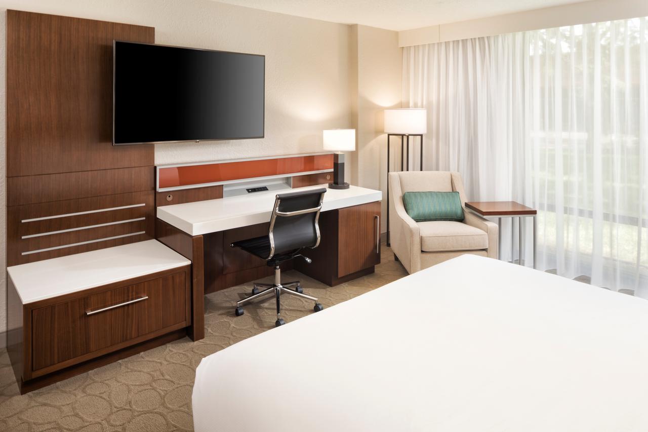 Delta Hotels By Marriott Minneapolis Northeast - thumb 8
