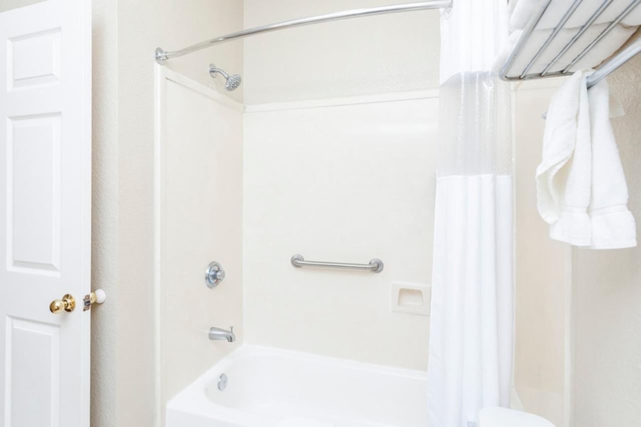 Regency Inn & Suites Biloxi - thumb 27