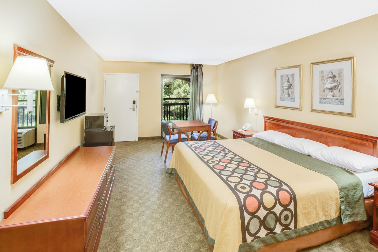 Super 8 By Wyndham Diberville Biloxi Area - thumb 18