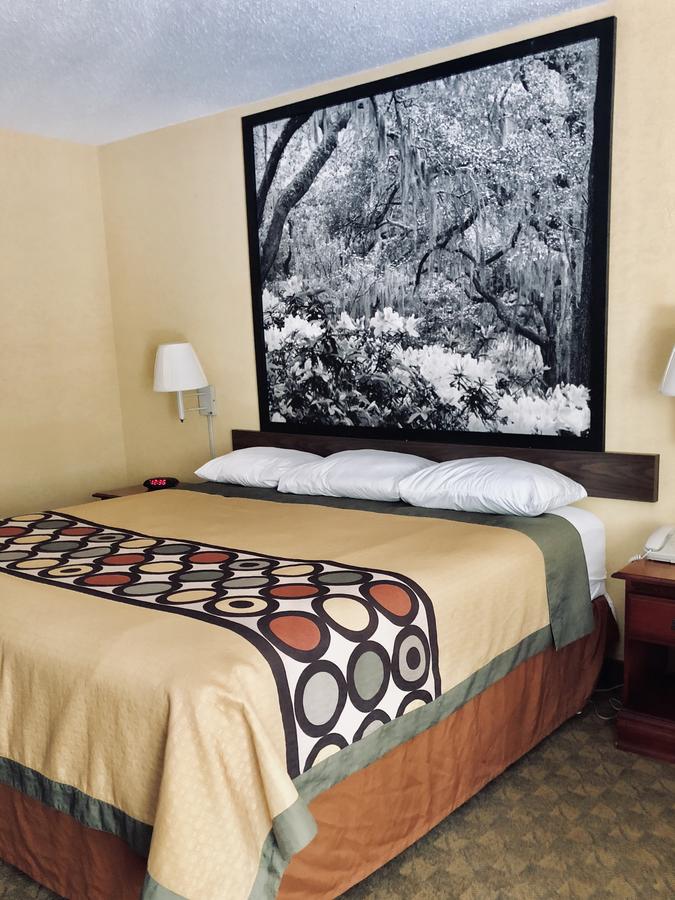 Super 8 By Wyndham Diberville Biloxi Area - thumb 4