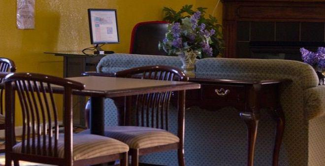 Home Gate Inn & Suites - thumb 14