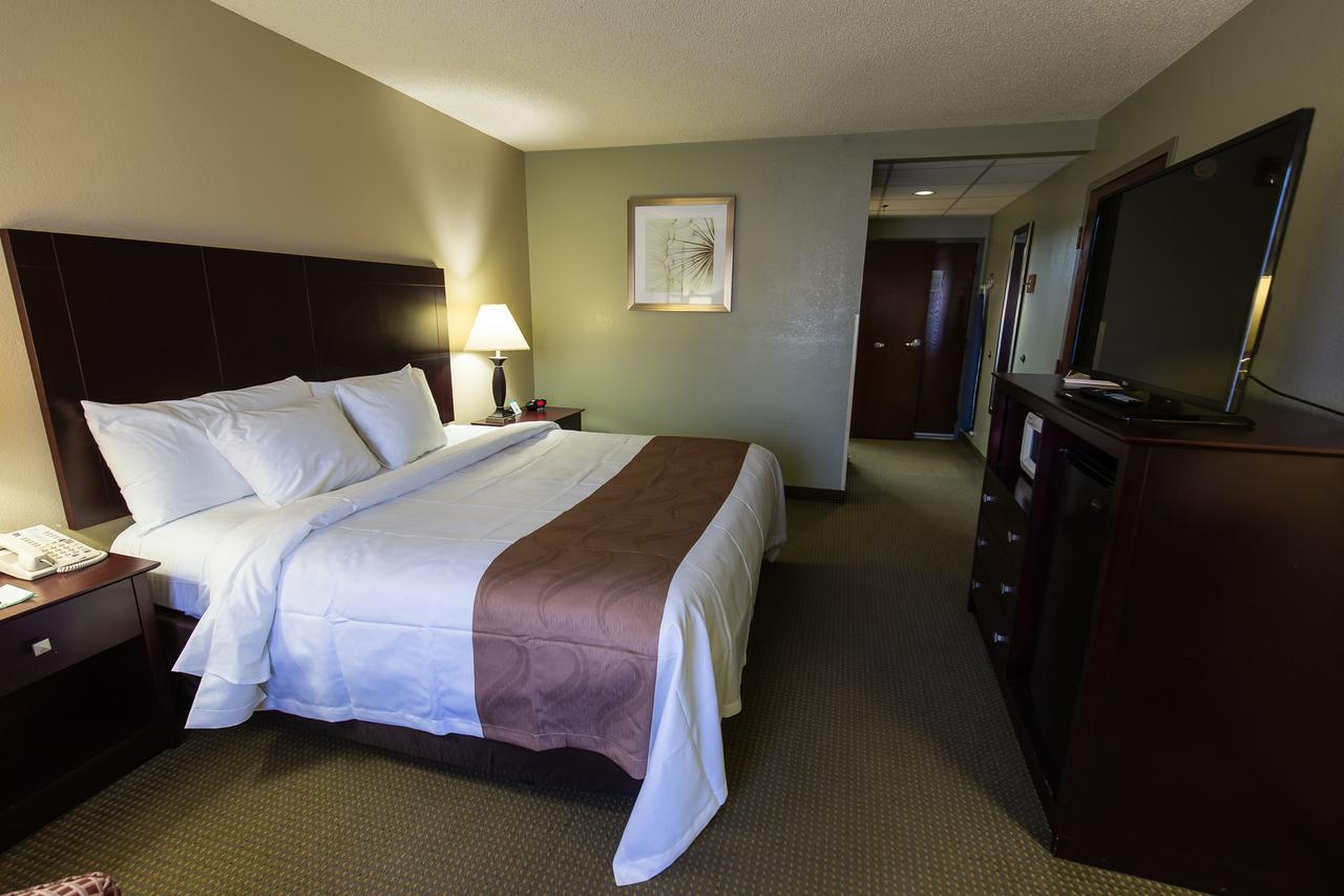 Quality Inn Saint Robert - Ft. Leonard Wood - thumb 25