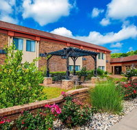 Quality Inn  Suites Kansas City Airport North - Accommodation Los Angeles