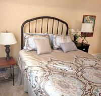 Spacious Two-Bedroom Home - Accommodation Los Angeles