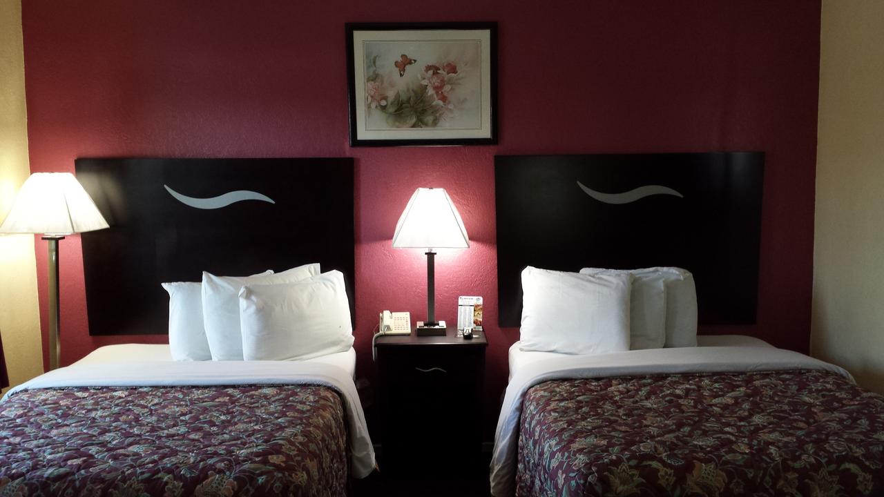 American Inn - thumb 20