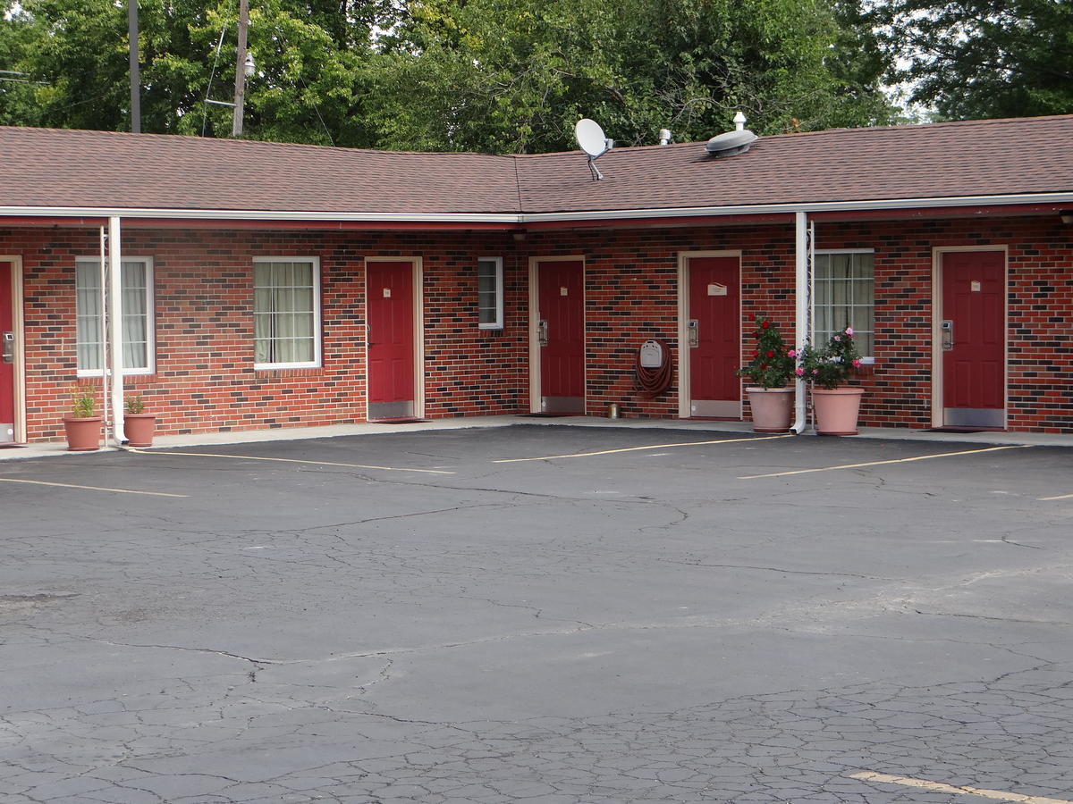 American Inn - thumb 10
