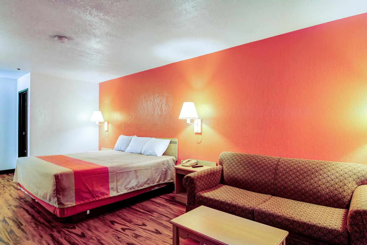 Motel 6 - Columbia - thumb 15