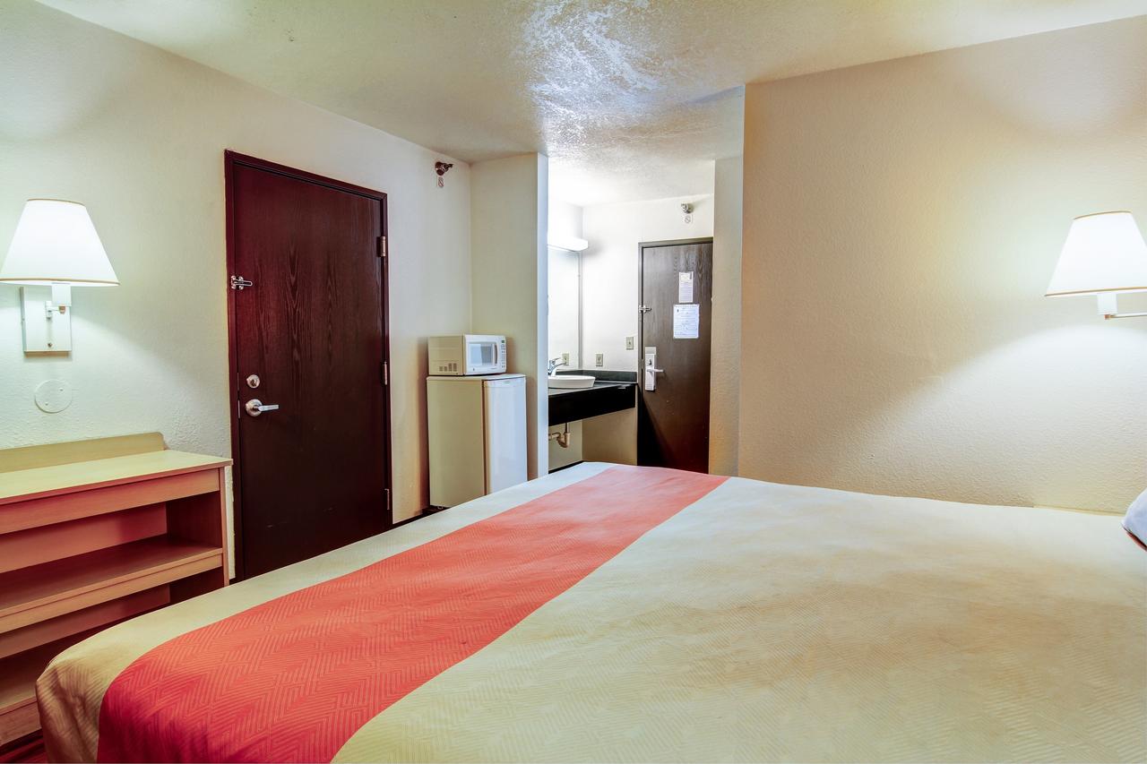 Motel 6 - Columbia - thumb 39