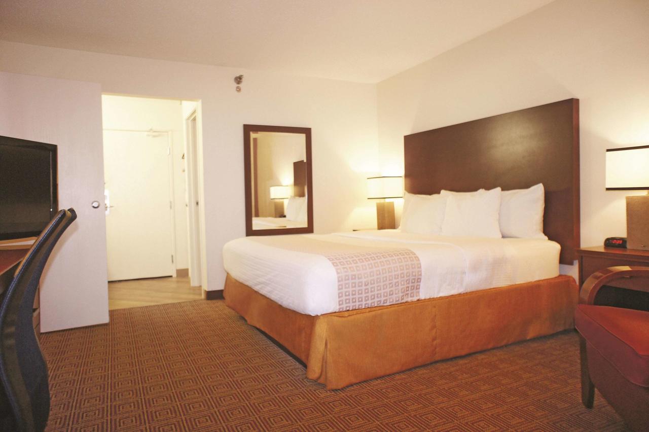 La Quinta By Wyndham Columbia - thumb 1