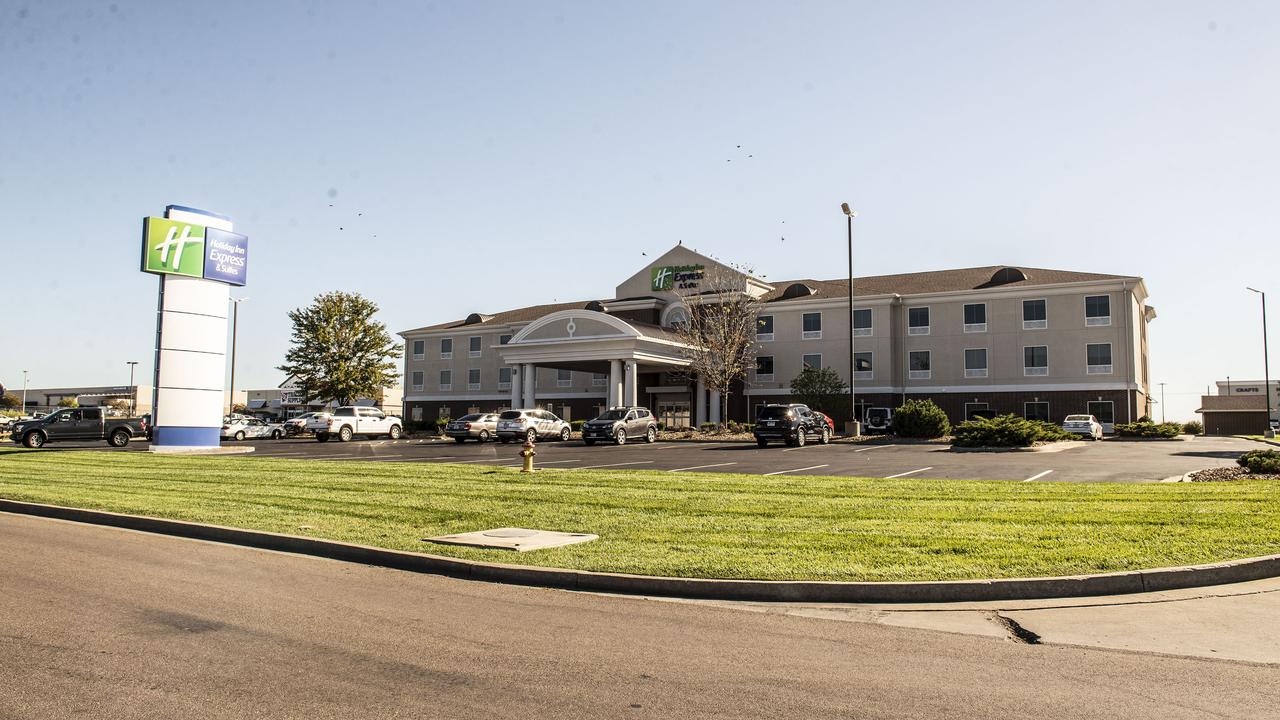 Holiday Inn Express Hotel & Suites Sedalia - thumb 22