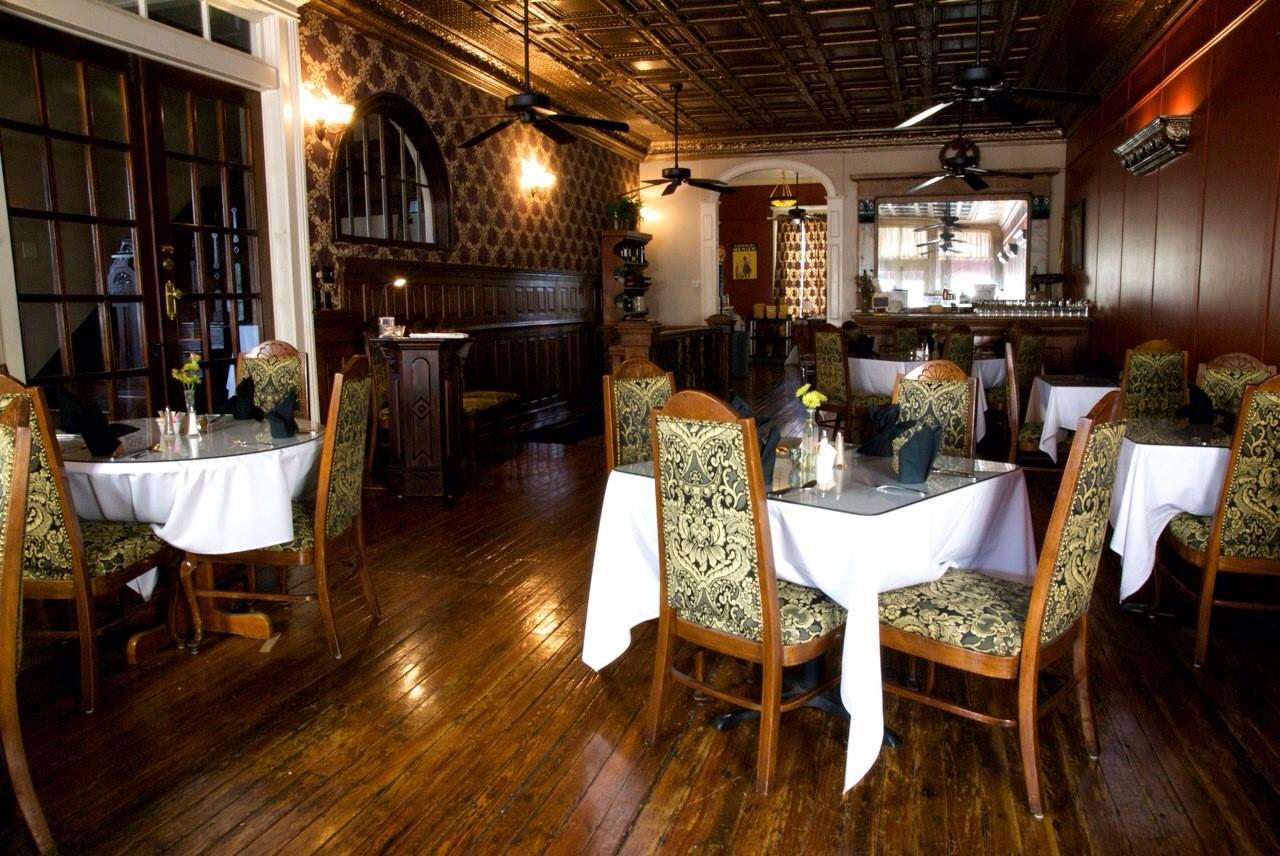 Iron Horse Hotel And Restaurant - thumb 8