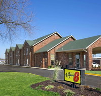 Super 8 by Wyndham Stafford/Springfield Area - Accommodation Los Angeles