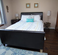 Sun-Filled 2 Bedroom Home - Accommodation Los Angeles