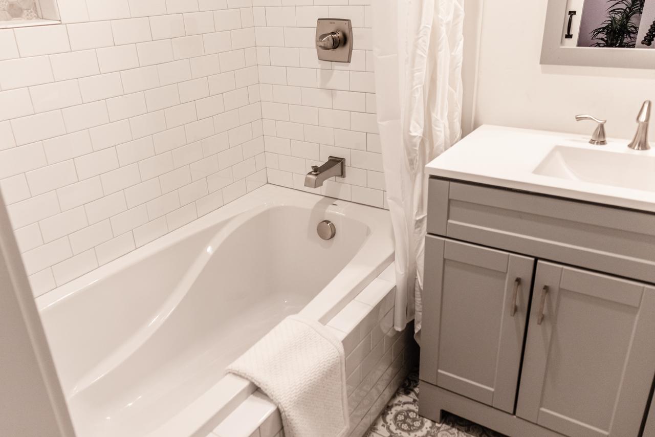 The Farmhouse Inn & Kitchen, 2 Blocks From Downtown Whitefish, Montana - thumb 22