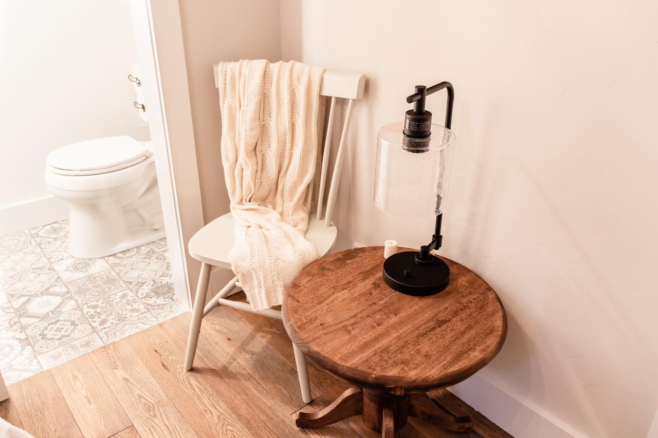 The Farmhouse Inn & Kitchen, 2 Blocks From Downtown Whitefish, Montana - thumb 25