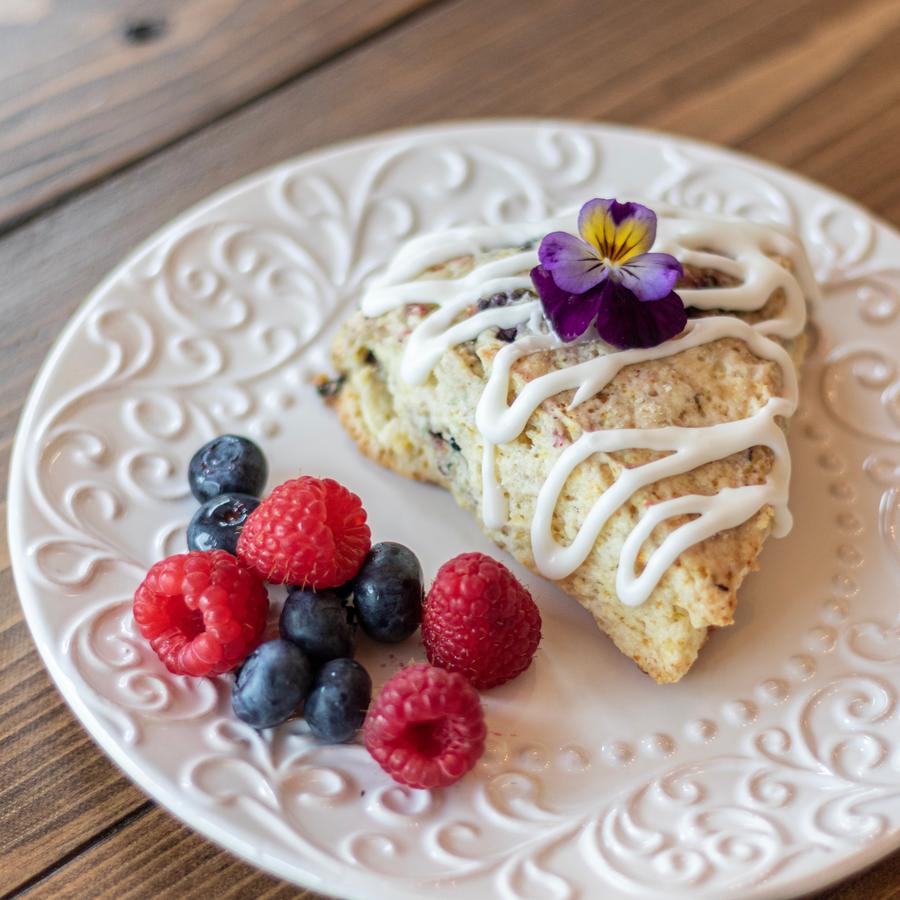 The Farmhouse Inn & Kitchen, 2 Blocks From Downtown Whitefish, Montana - thumb 30