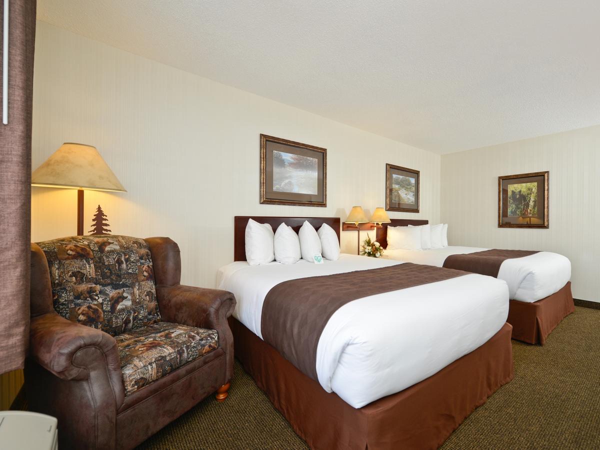 Clubhouse Inn - thumb 26