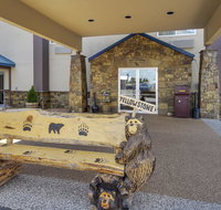 Yellowstone West Gate Hotel - Accommodation Los Angeles