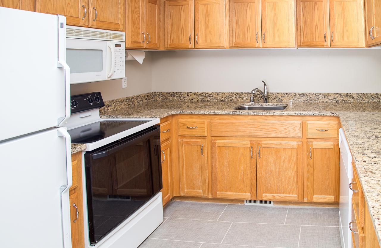 Gray Wolf Inn & Suites - thumb 18