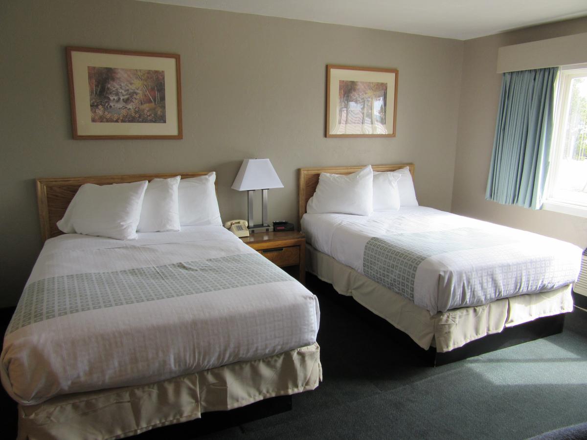 White Buffalo Hotel - thumb 2