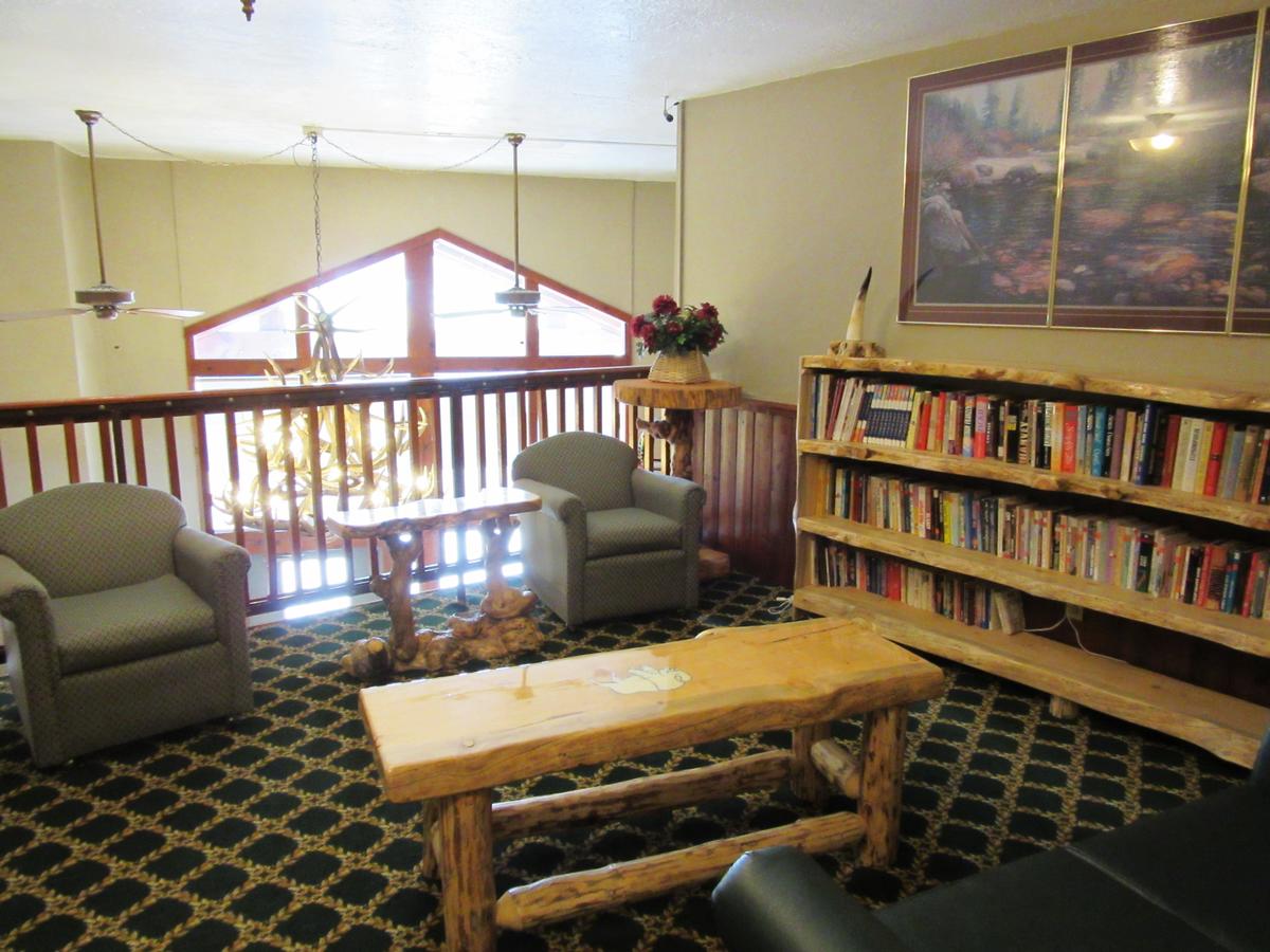 White Buffalo Hotel - thumb 17