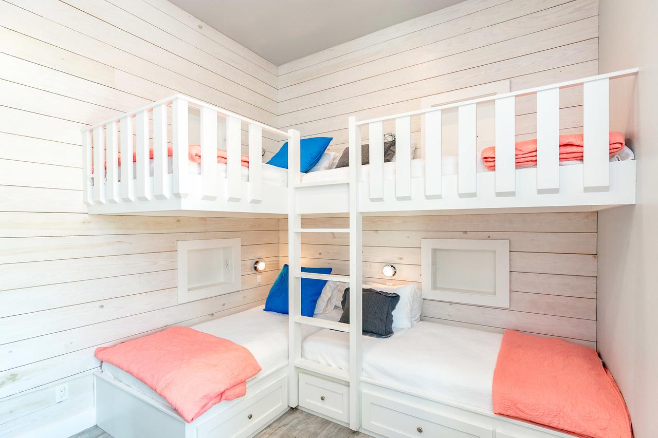 Sea Rocket Holiday Home 120 - thumb 2