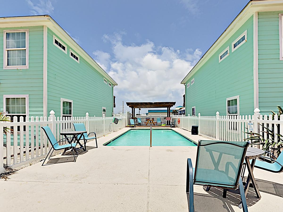 21 Gulf Side Townhome Townhouse - thumb 1