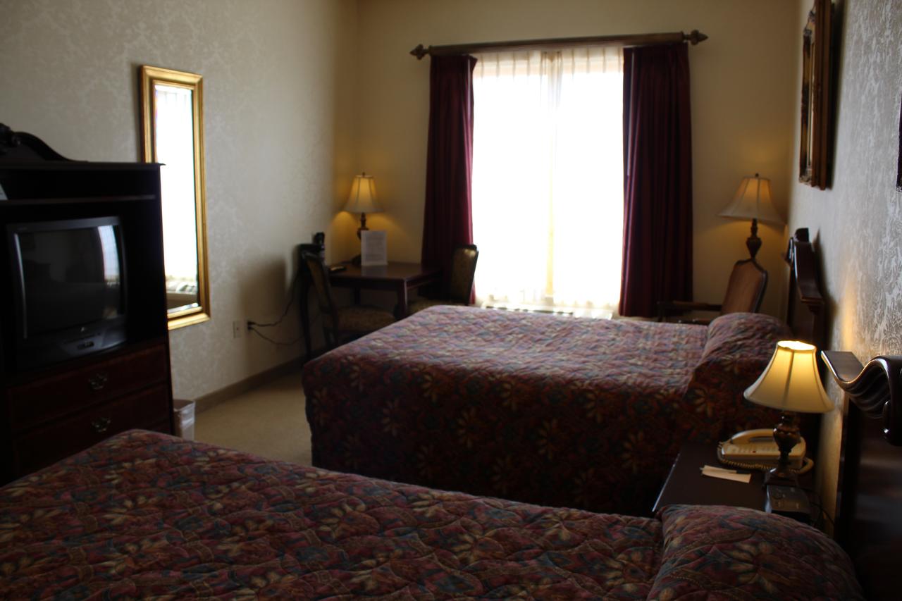 Silverland Inn & Suites - thumb 20