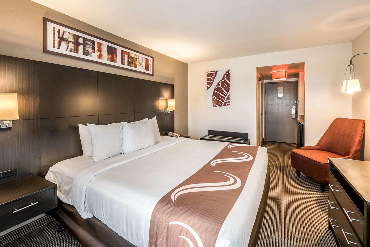 Quality Inn And Suites Reno - thumb 15