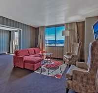 GSR Deluxe Parlor Suite - Very Large - Sleeps 8 - Accommodation Los Angeles
