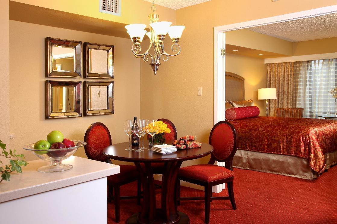 Jockey Club Suites - thumb 10