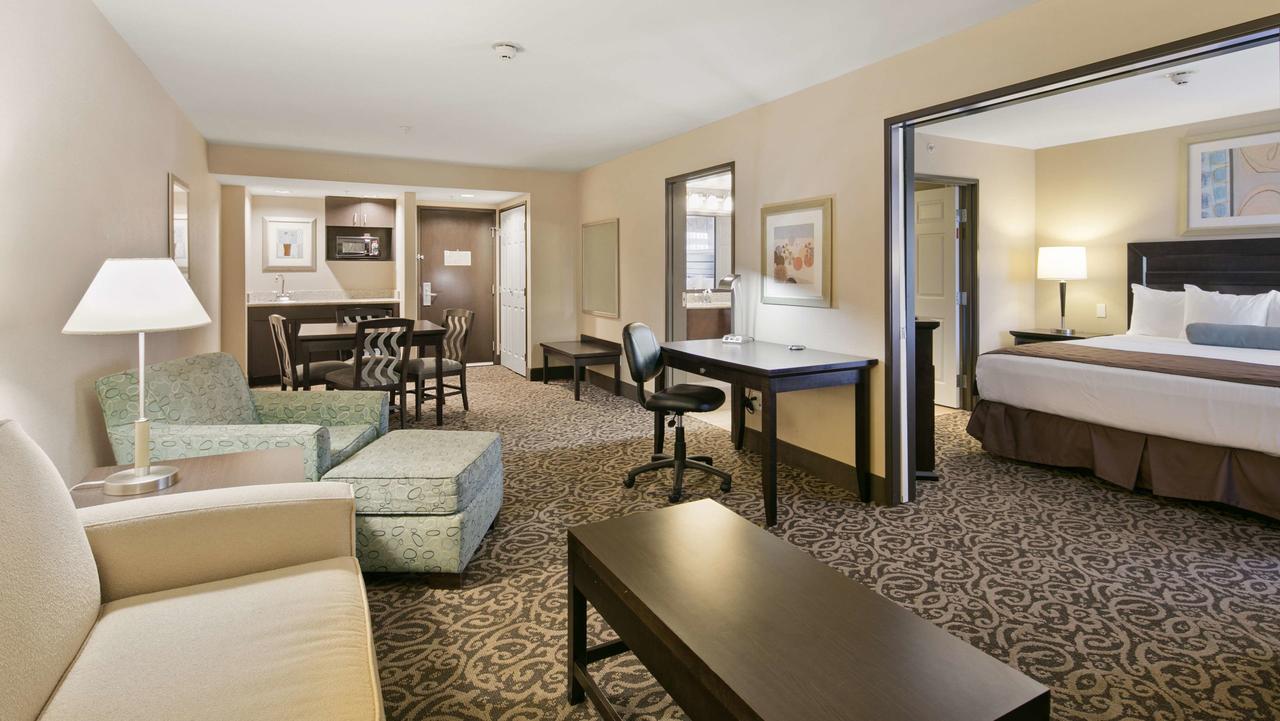 Best Western Plus Las Vegas South Henderson - thumb 23