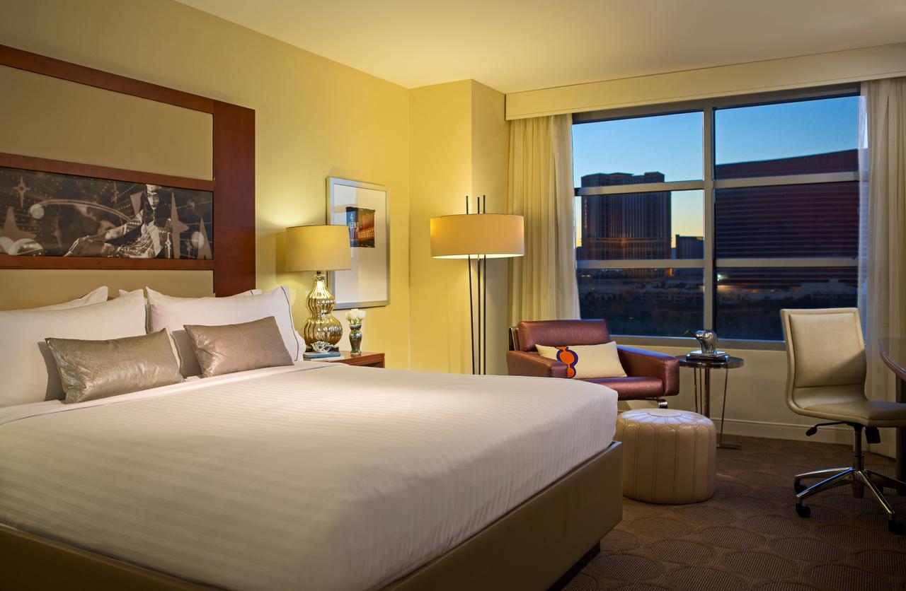 Renaissance Las Vegas Hotel - thumb 13