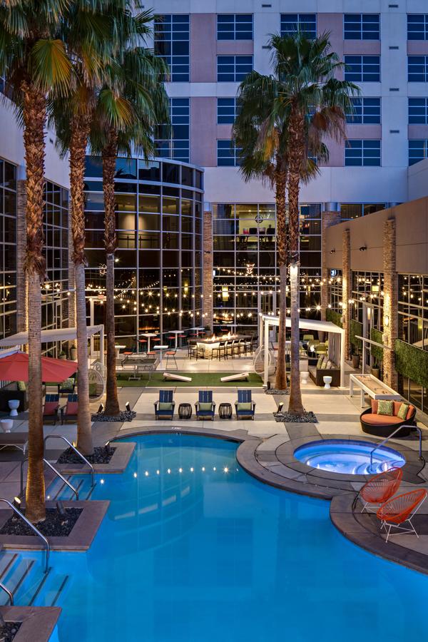 Renaissance Las Vegas Hotel - thumb 41