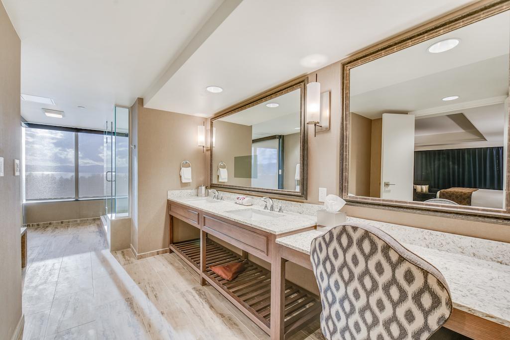 Harveys Lake Tahoe Hotel & Casino - thumb 17
