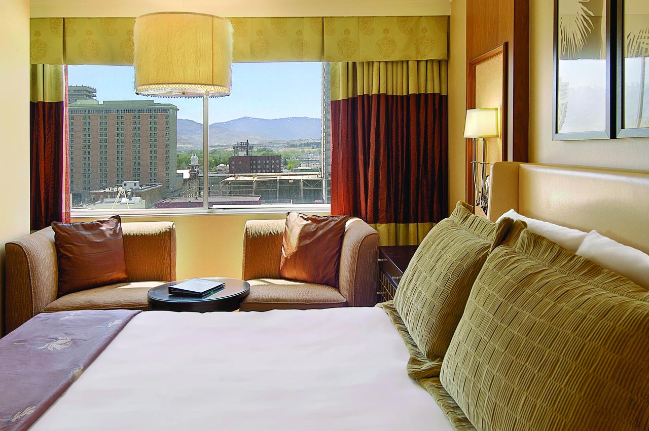 Harrah's Reno Hotel & Casino - thumb 27