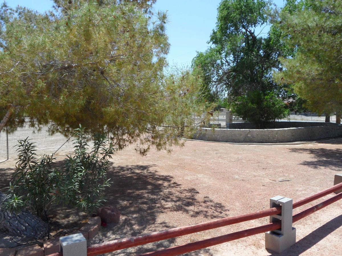 Pahrump RV Park & Lodging - thumb 9