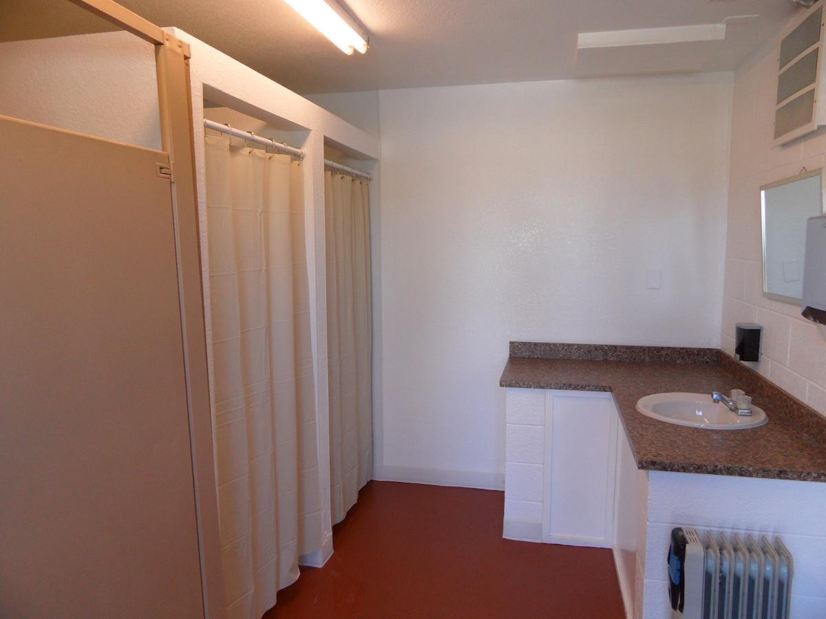 Pahrump RV Park & Lodging - thumb 10