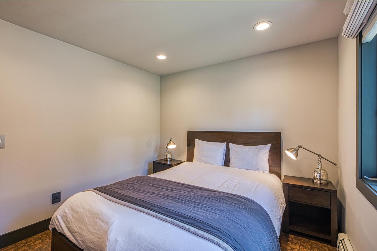 The Incline Chalet - thumb 19