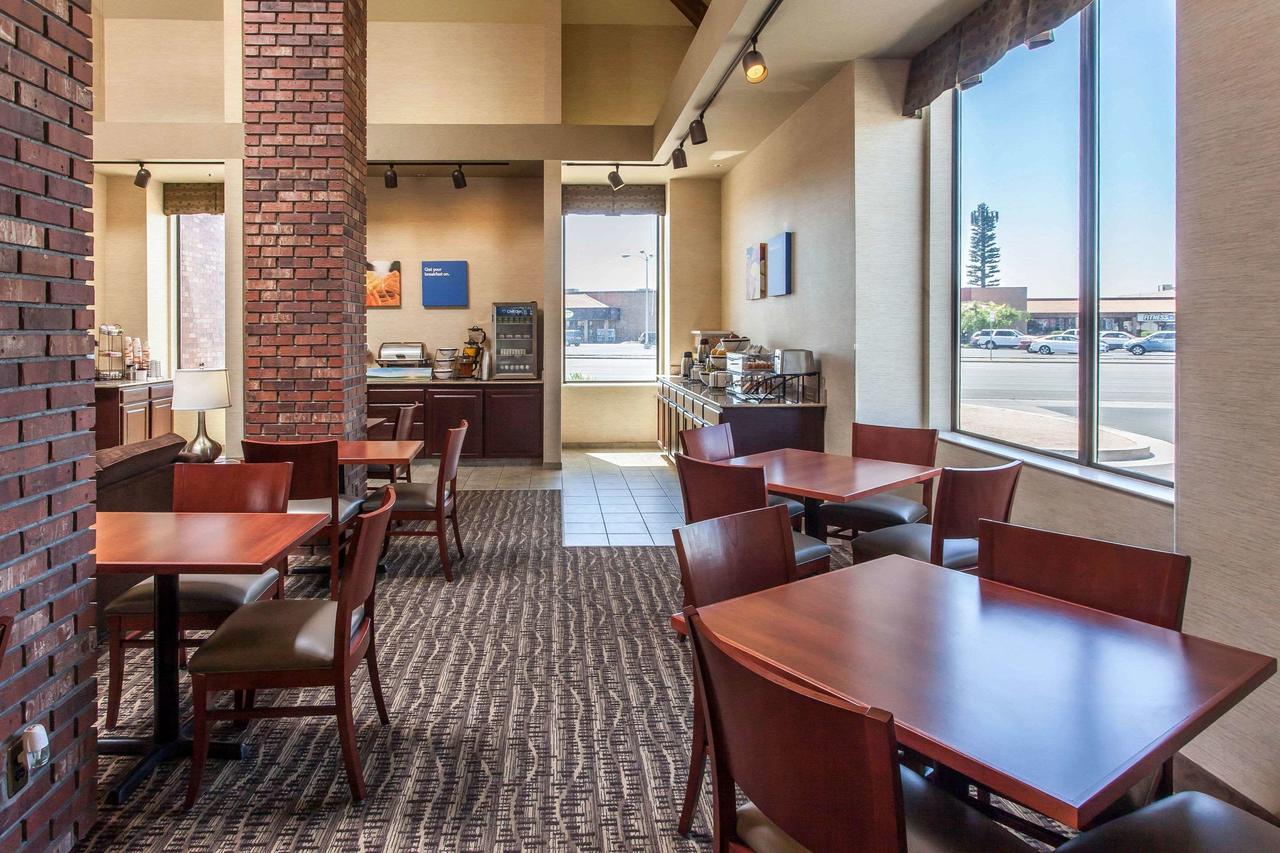 Comfort Inn & Suites Near Fallon Naval Air Station - thumb 7