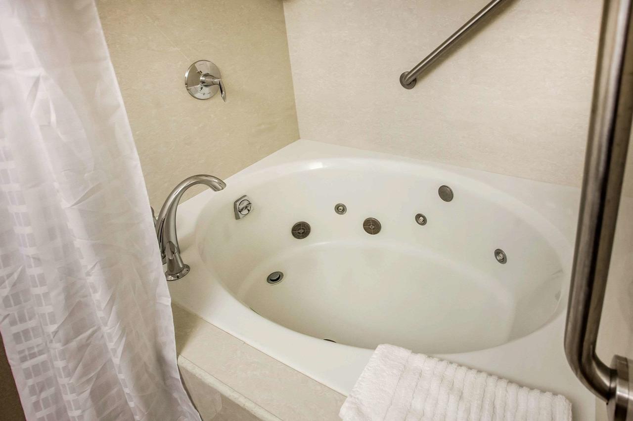 Comfort Inn & Suites Near Fallon Naval Air Station - thumb 19