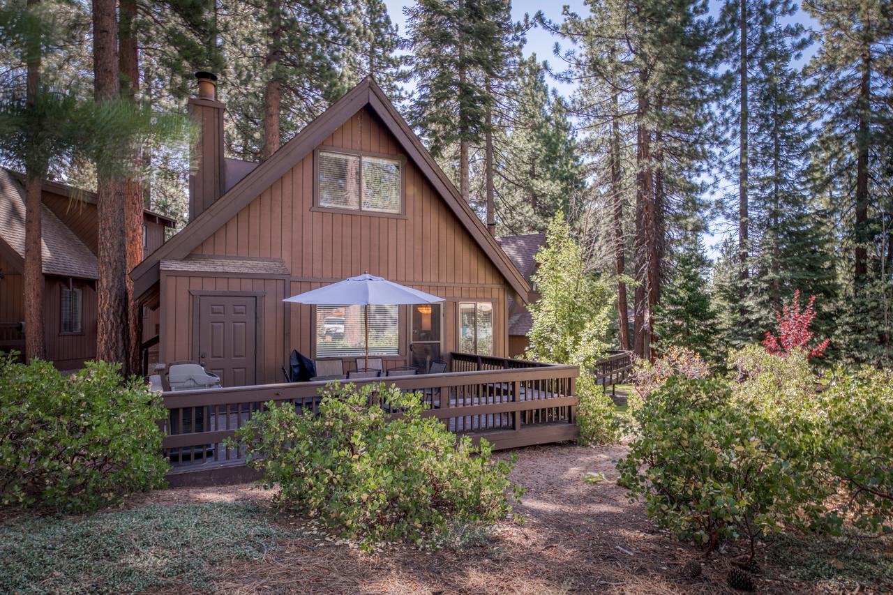 Fairway Park Cabin - thumb 3