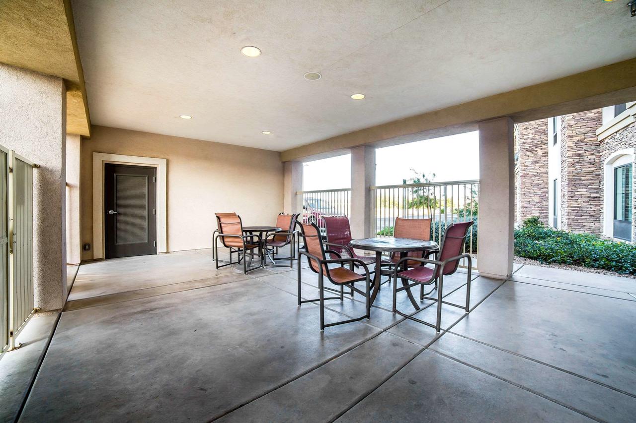 Comfort Inn & Suites Henderson - Las Vegas - thumb 26